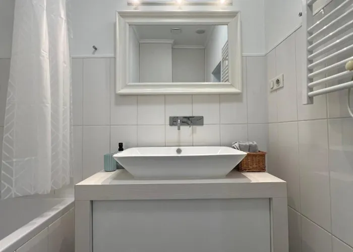 Apartment Wroclove Tumski 2 *